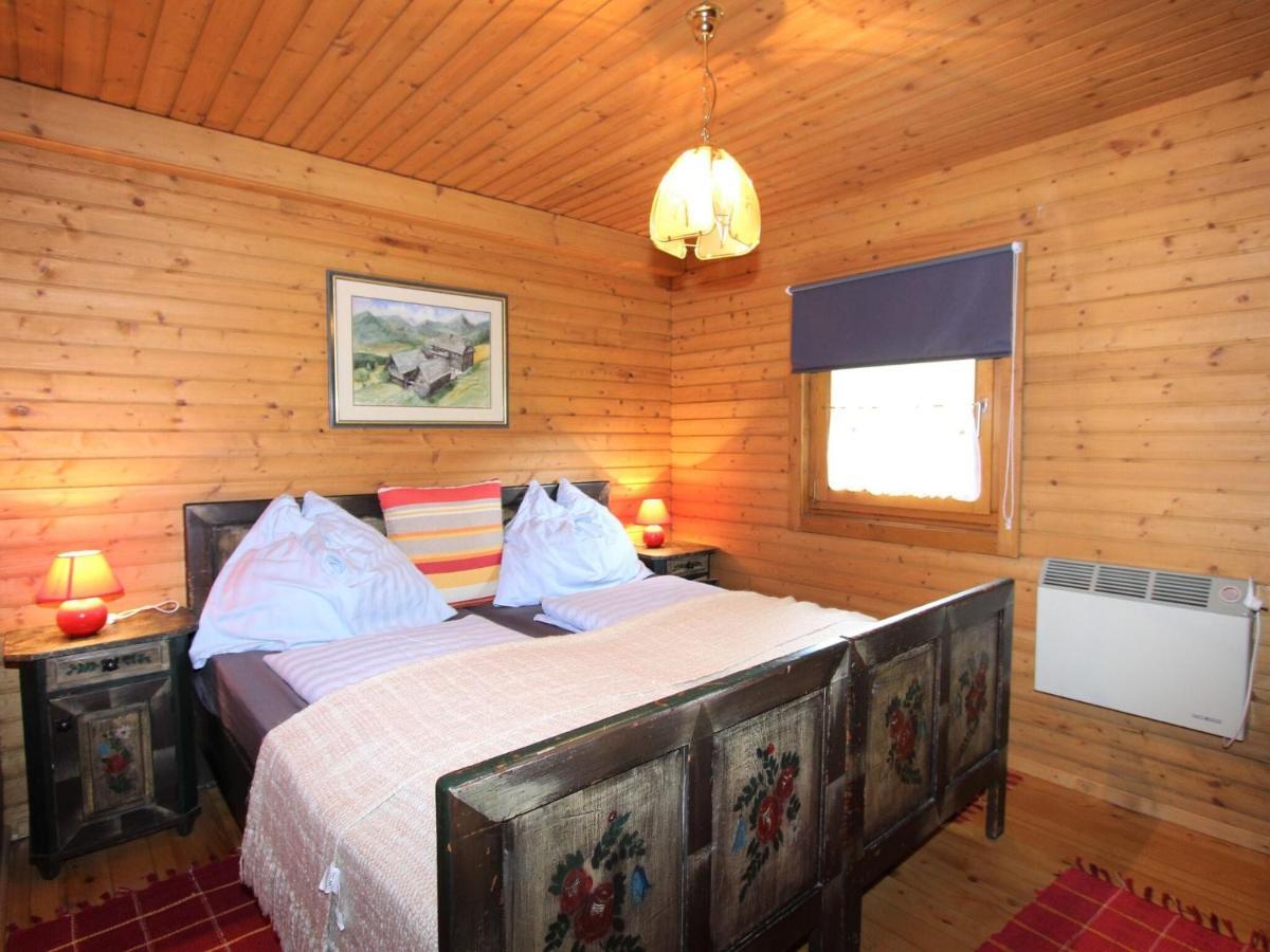 Beautiful Apartment In A Renovated Farmhouse In Fresach Carinthia Esterno foto